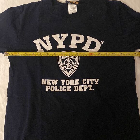 NYPD Navy and White Emblem Graphic Short Sleeve Tshirt Size Adult Small NWOT - Picture 5 of 6